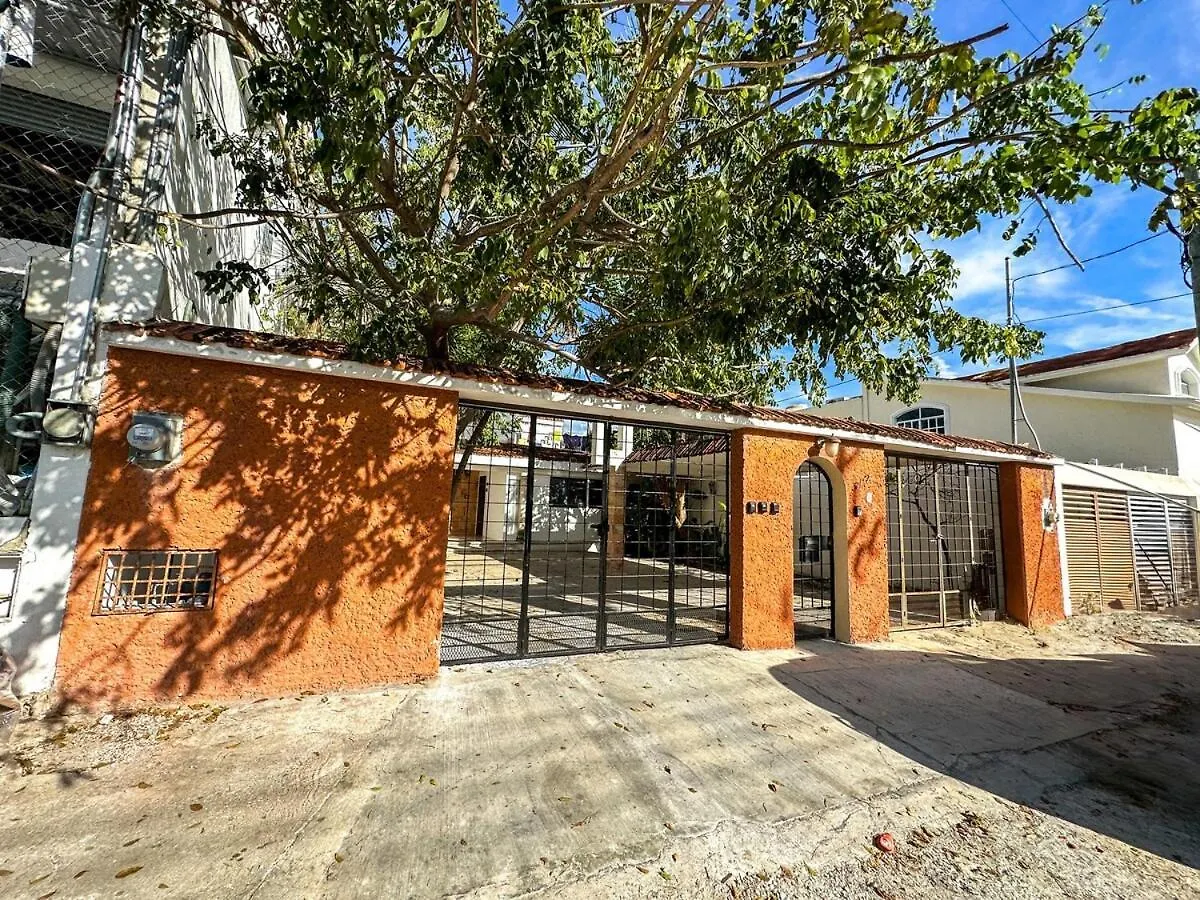 Loft Alexandria Comodo Alojamiento Con Piscina メリダ 0*,  メキシコ
